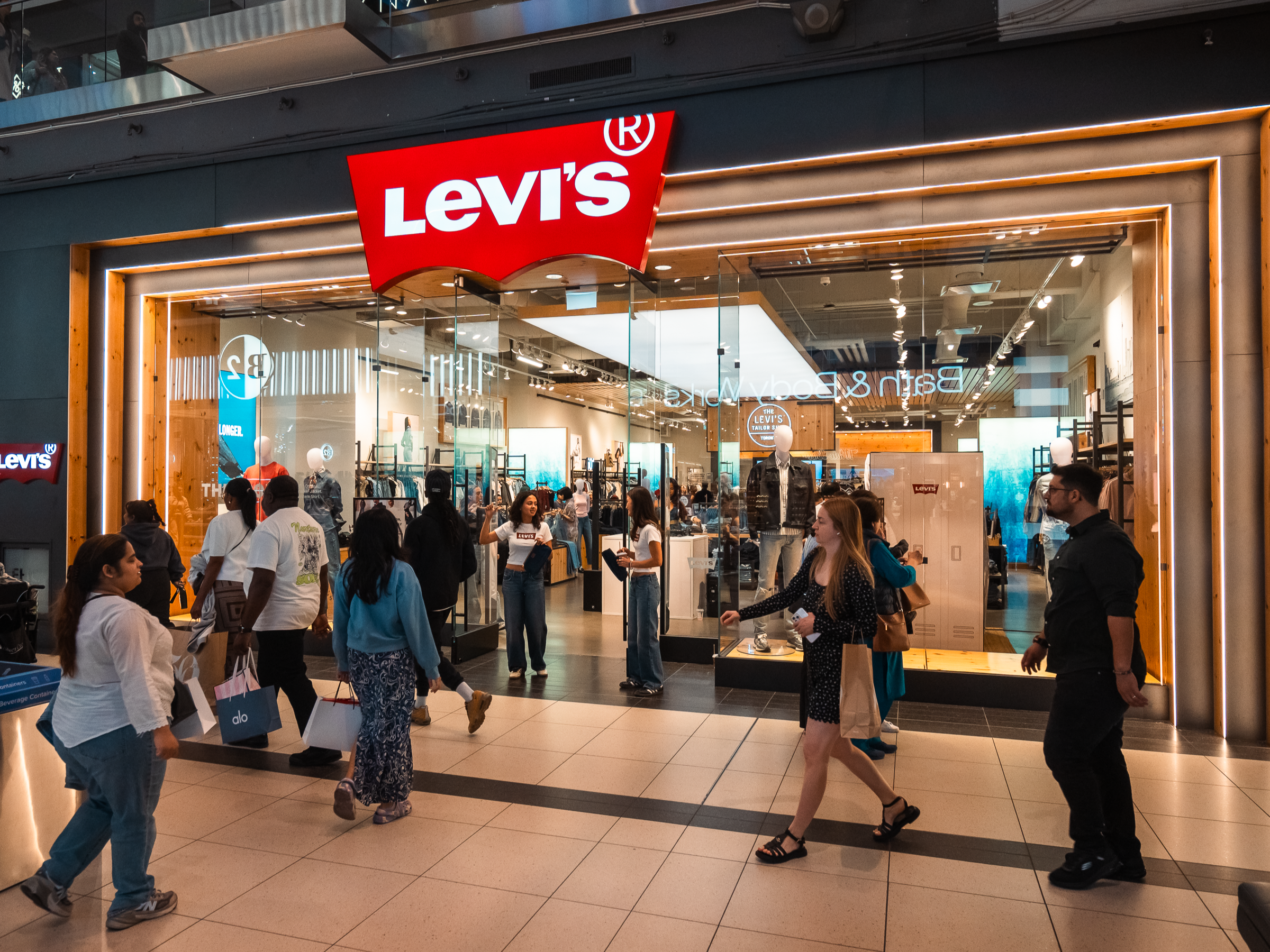 Levi's at CF Toronto Eaton Centre — Snaptique